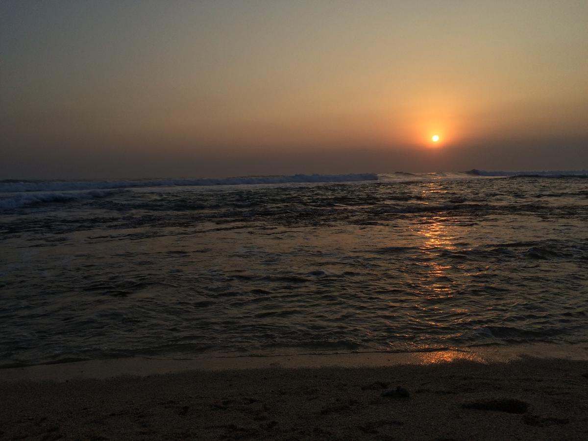 The Breeze Mirissa Bed & Breakfast Ngoại thất bức ảnh