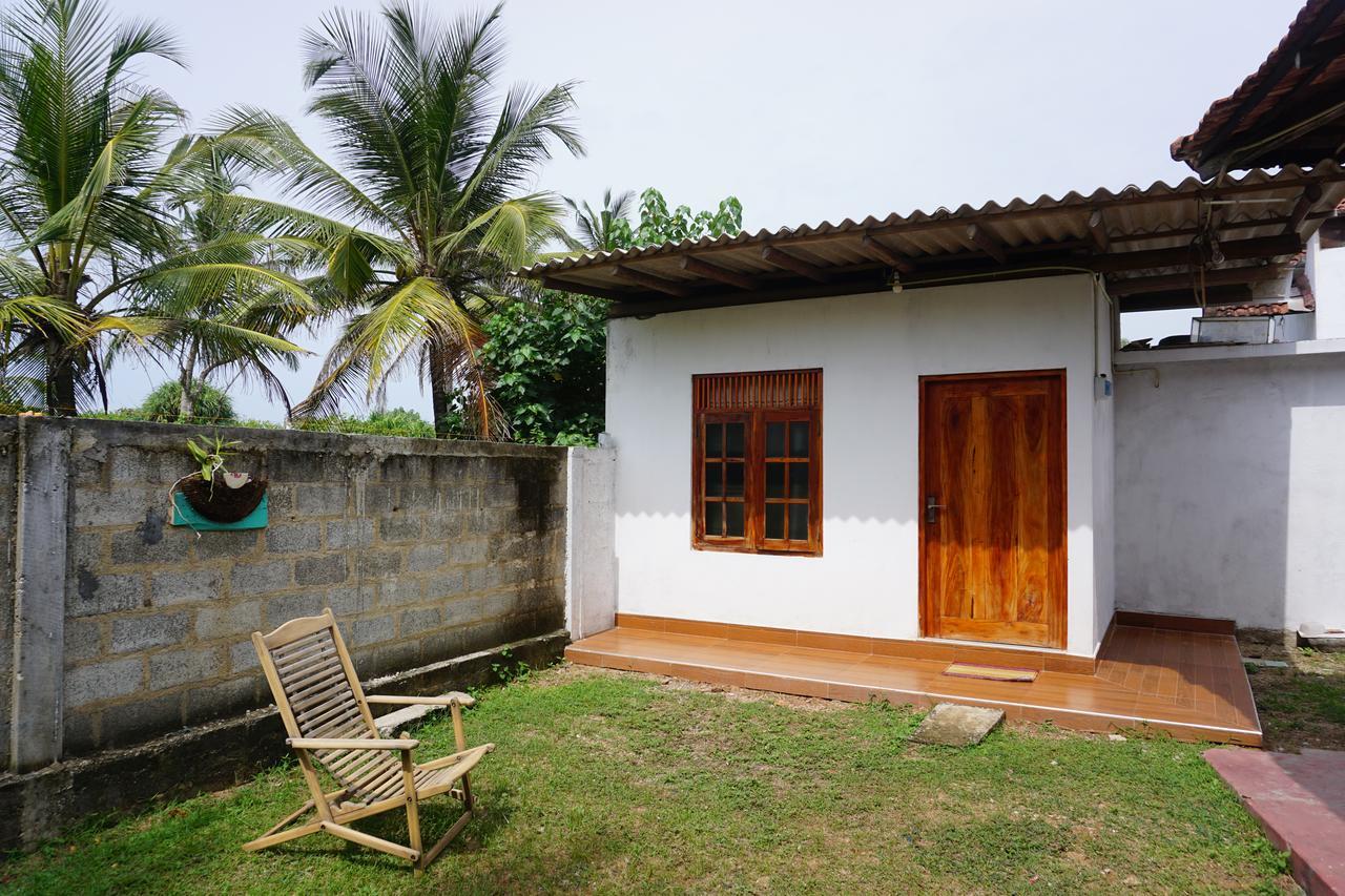 The Breeze Mirissa Bed & Breakfast Ngoại thất bức ảnh